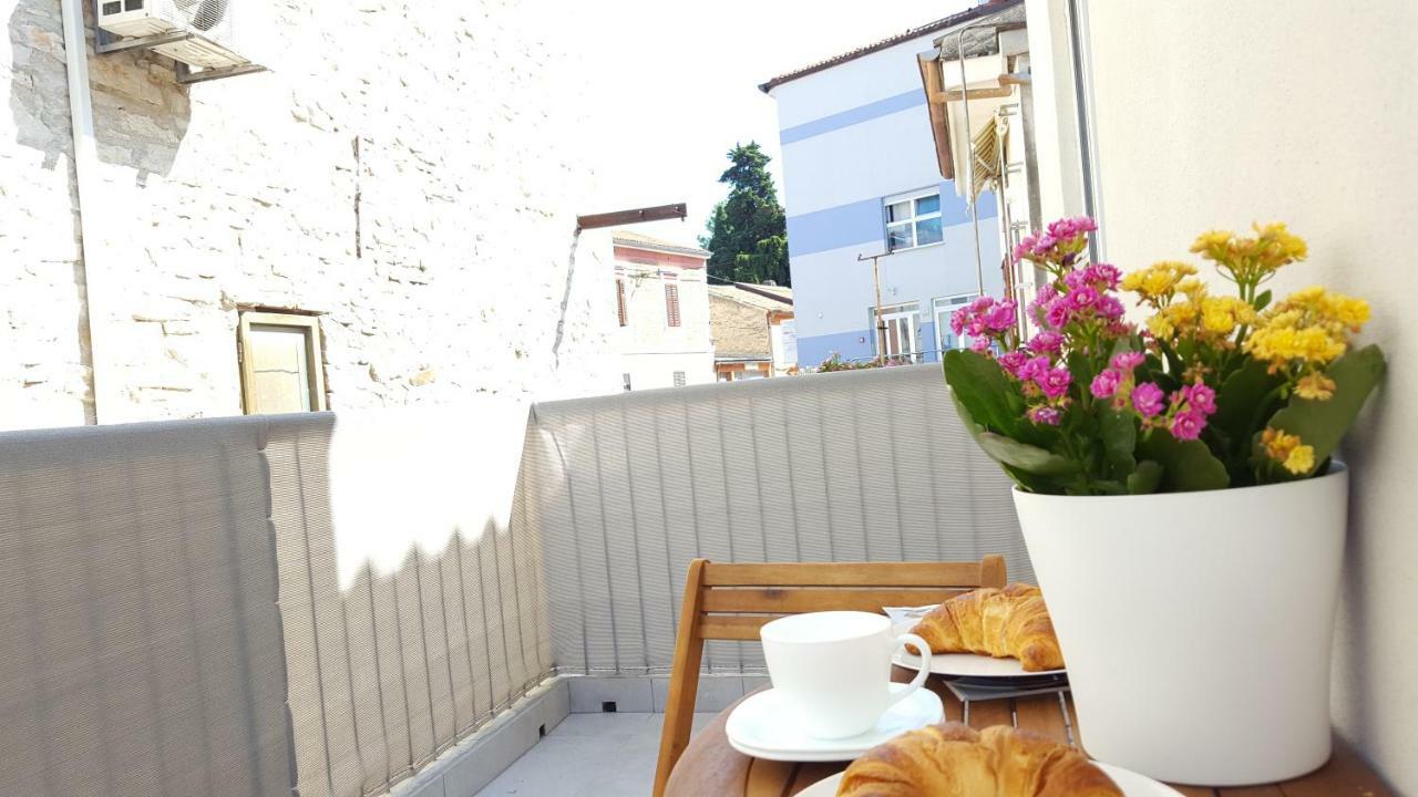 Apartment Imperia *** PUY Exterior foto